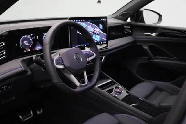 Volkswagen Tiguan (2025) thumbnail 38
