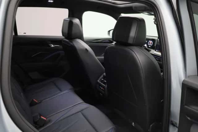 Volkswagen Tiguan (2025) thumbnail 43