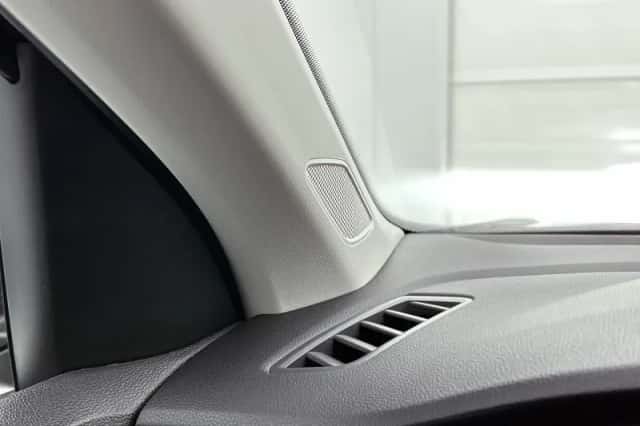 Volkswagen T-Cross (2025) thumbnail 11