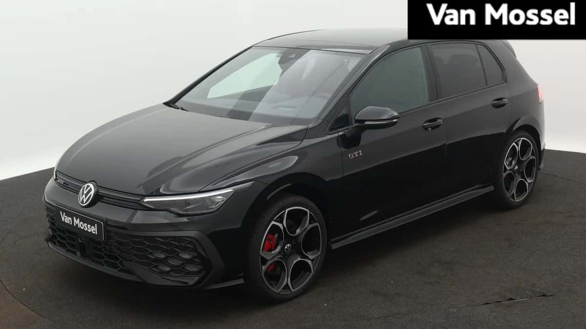 Volkswagen Golf (2025) — foto 1