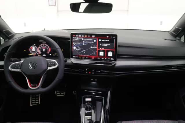 Volkswagen Golf (2025) thumbnail 7