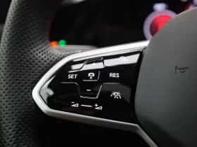 Volkswagen Golf (2022) thumbnail 19