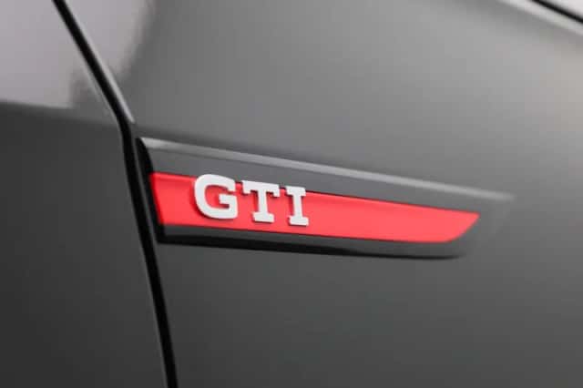 Volkswagen Golf (2022) thumbnail 42