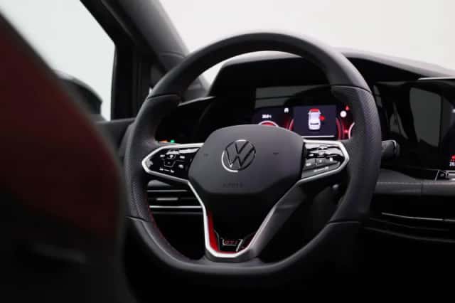 Volkswagen Golf (2022) thumbnail 44