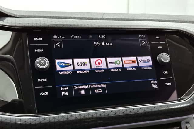 Volkswagen T-Cross (2019) thumbnail 6