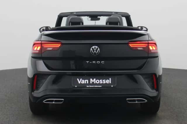 Volkswagen T-Roc (2025) thumbnail 5