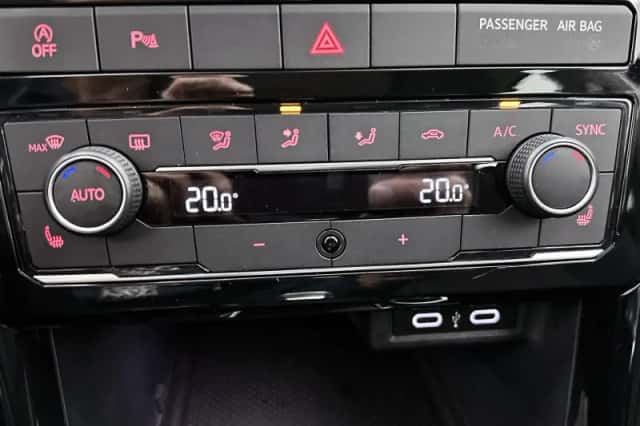 Volkswagen T-Cross (2021) thumbnail 19