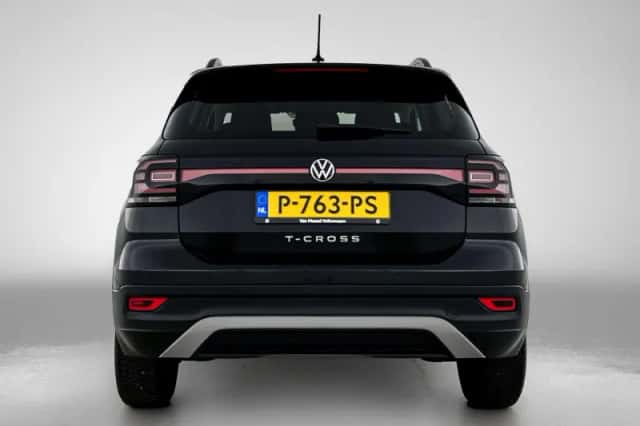 Volkswagen T-Cross (2021) thumbnail 3