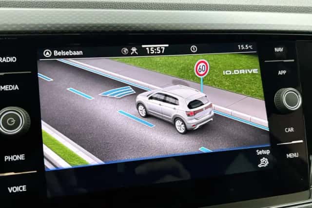 Volkswagen T-Cross (2021) thumbnail 10