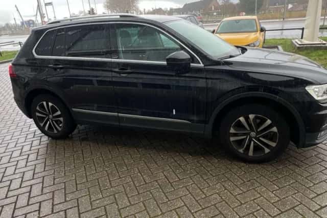 Volkswagen Tiguan (2019) thumbnail 3