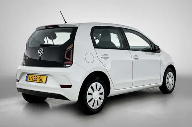 Volkswagen Up! (2021) thumbnail 4