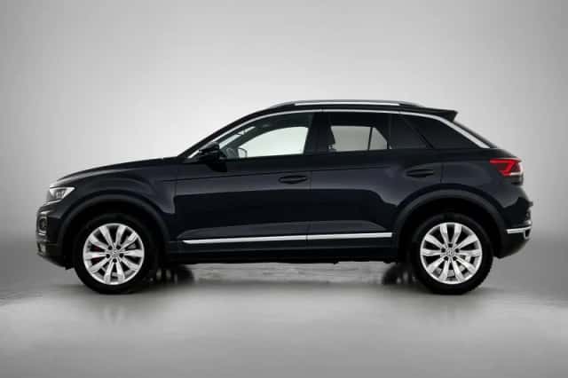 Volkswagen T-Roc (2018) thumbnail 2