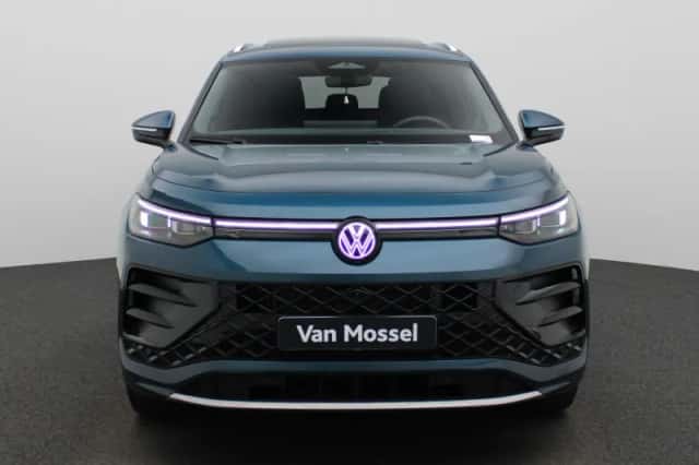 Volkswagen Tayron (2025) thumbnail 3