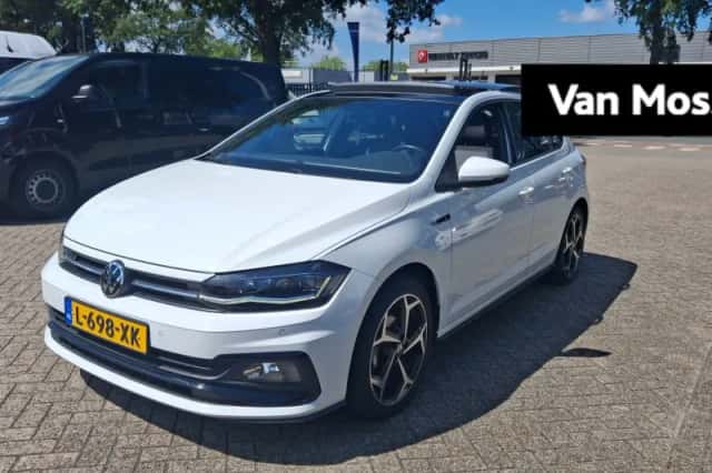 Volkswagen Polo (2021) thumbnail 1