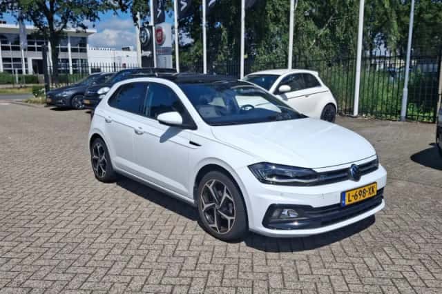 Volkswagen Polo (2021) thumbnail 5