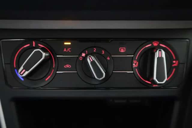 Volkswagen Polo (2020) thumbnail 20