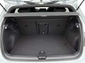 Volkswagen Golf (2025) thumbnail 16