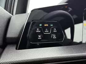 Volkswagen Golf (2025) thumbnail 23