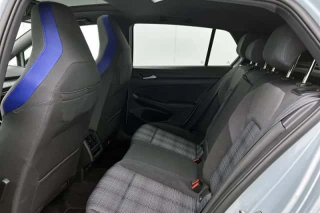 Volkswagen Golf (2025) thumbnail 27