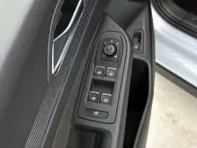 Volkswagen Golf (2025) thumbnail 30