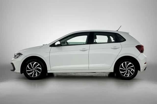 Volkswagen Polo (2023) thumbnail 2