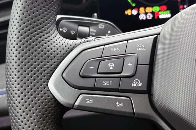 Volkswagen Tiguan (2026) thumbnail 6