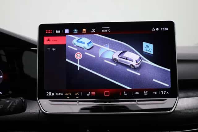 Volkswagen Golf (2025) thumbnail 27
