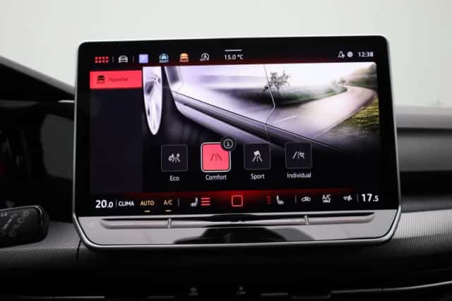 Volkswagen Golf (2025) thumbnail 28