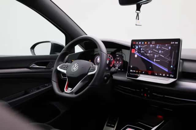 Volkswagen Golf (2025) thumbnail 41