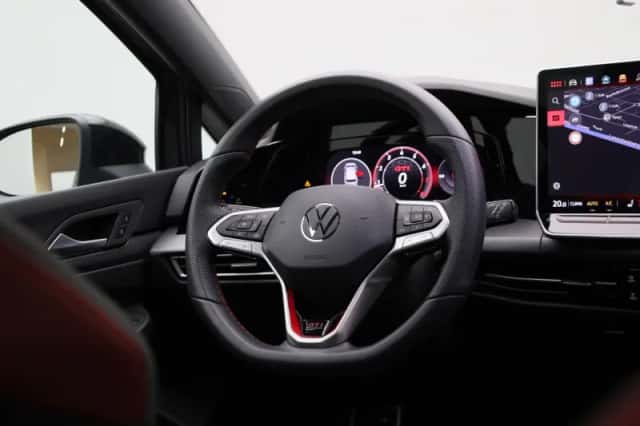 Volkswagen Golf (2025) thumbnail 43