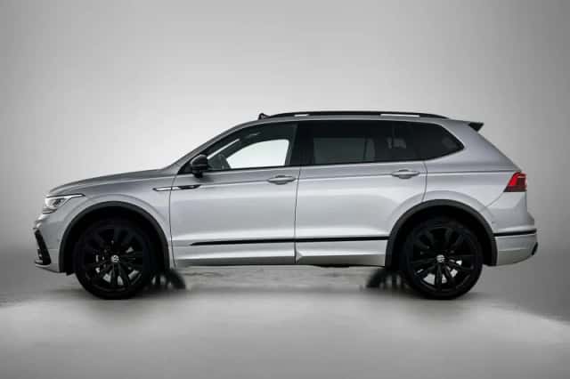 Volkswagen Tiguan (2022) thumbnail 2