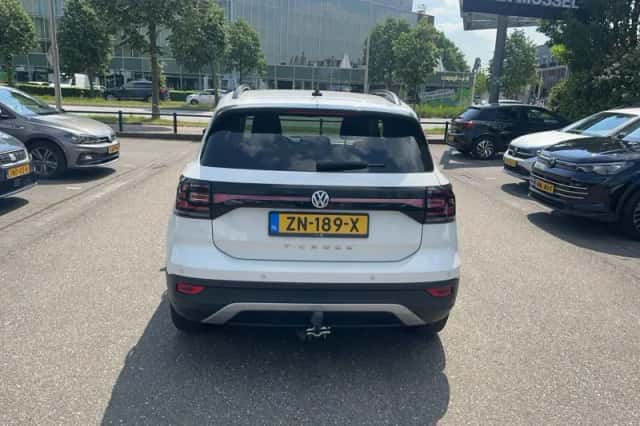 Volkswagen T-Cross (2019) thumbnail 4