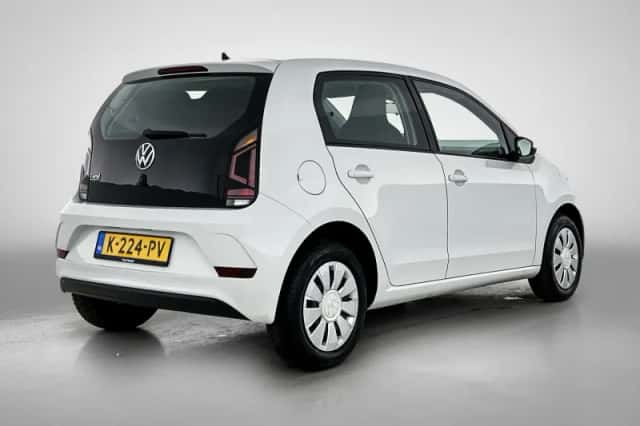 Volkswagen Up! (2021) thumbnail 4