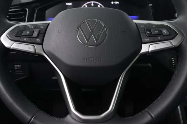 Volkswagen Polo (2024) thumbnail 16