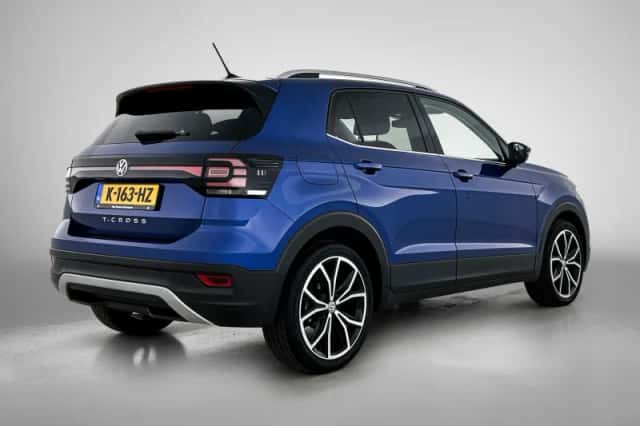 Volkswagen T-Cross (2021) thumbnail 4