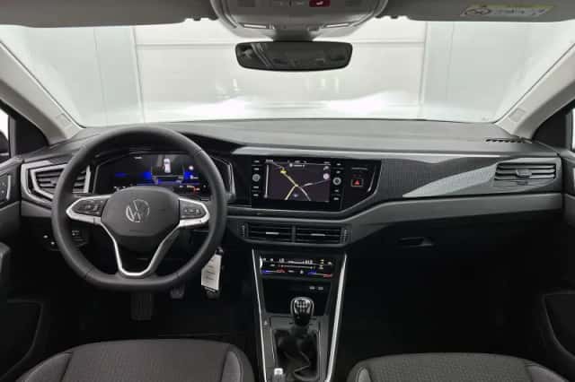 Volkswagen Polo (2025) thumbnail 6