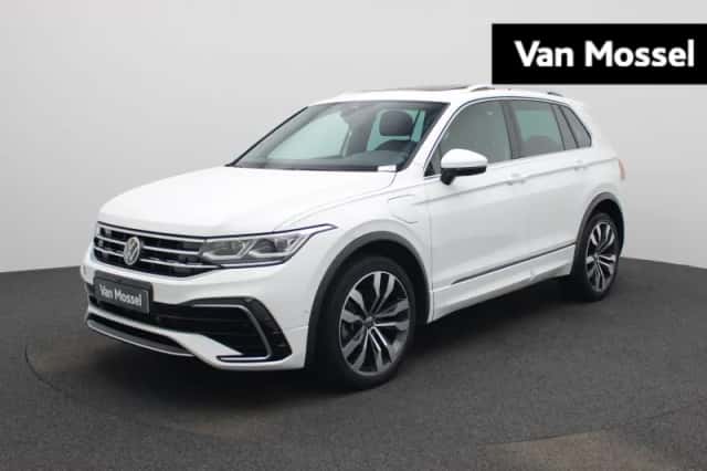 Volkswagen Tiguan (2021) thumbnail 1