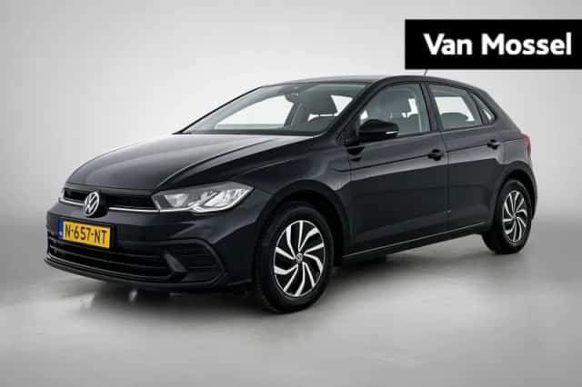 Volkswagen Polo (2021) thumbnail 1