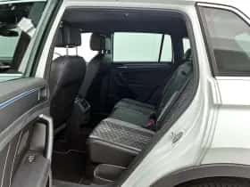 Volkswagen Tiguan (2021) thumbnail 29