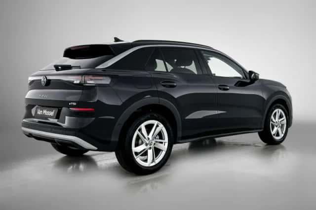 Volkswagen T-Roc (2025) thumbnail 4