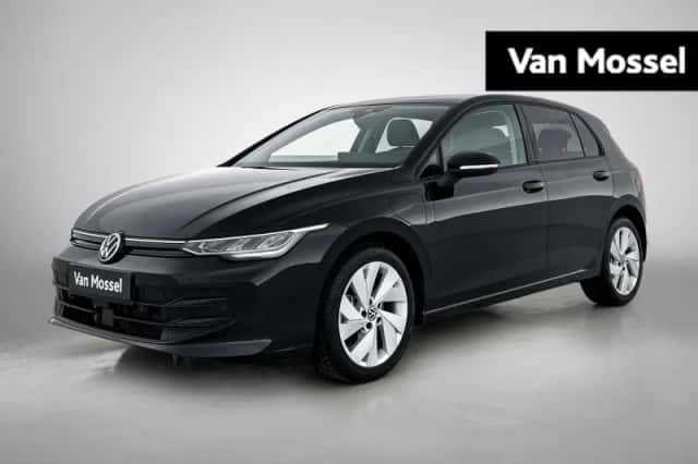 Volkswagen Golf (2025) thumbnail 1