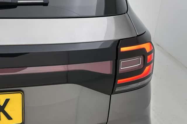 Volkswagen T-Cross (2021) thumbnail 16