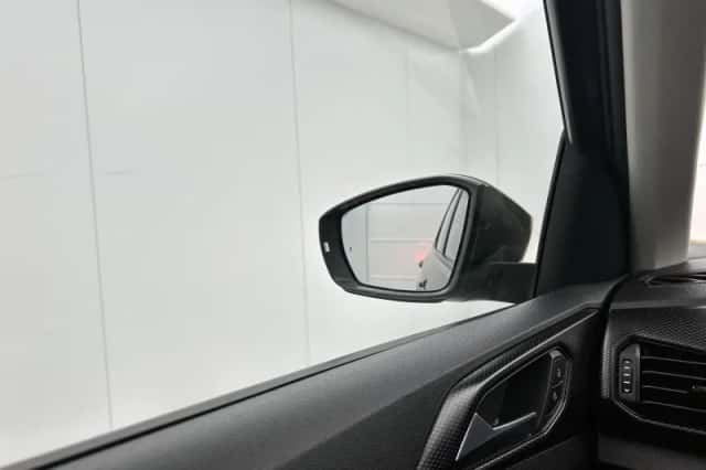 Volkswagen T-Cross (2021) thumbnail 20
