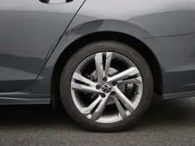 Volkswagen Golf (2023) thumbnail 13