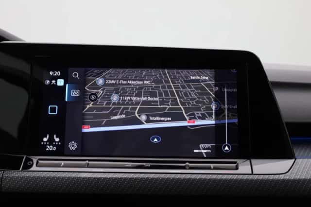 Volkswagen Golf (2023) thumbnail 17