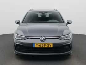 Volkswagen Golf (2023) thumbnail 3