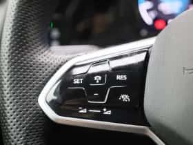 Volkswagen Golf (2023) thumbnail 22