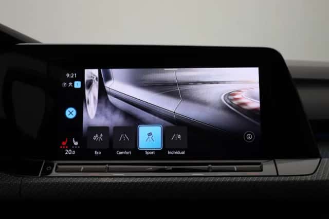 Volkswagen Golf (2023) thumbnail 28