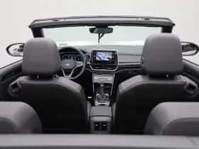 Volkswagen T-Roc (2023) thumbnail 48