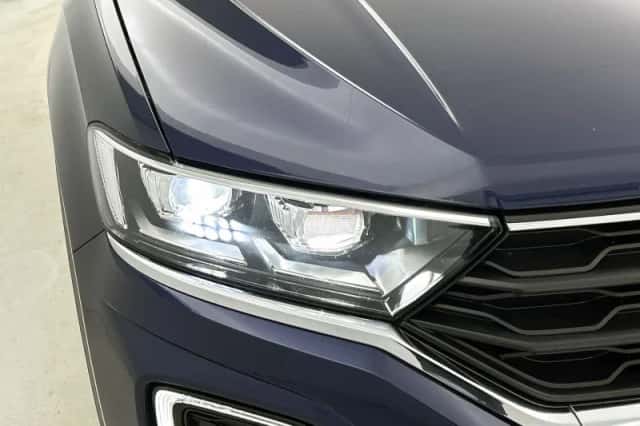 Volkswagen T-Roc (2018) thumbnail 15